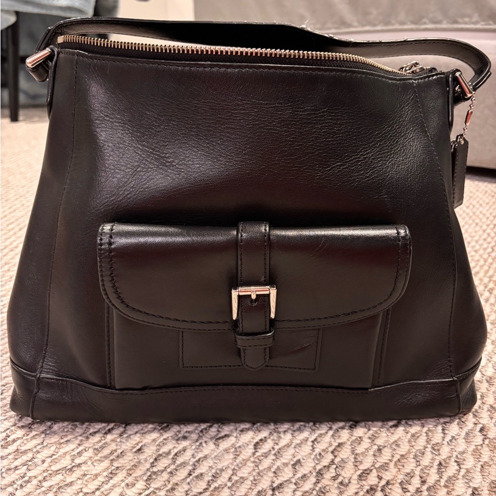 Coach Black Leather shoulder Bag